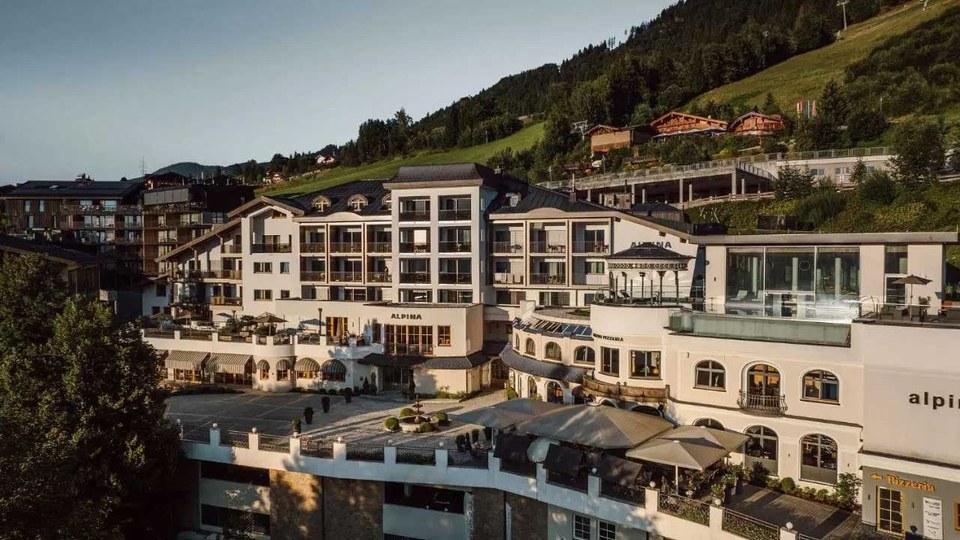 Alpina Alpendorf · Presenting Partner
