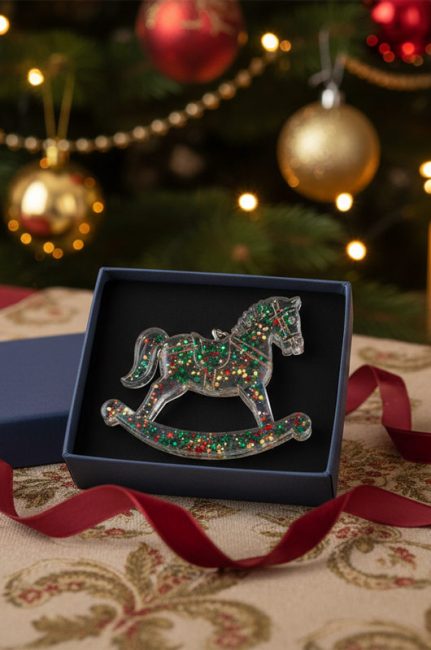 Produktfoto-Schaukelpferd-Anhänger_3z4